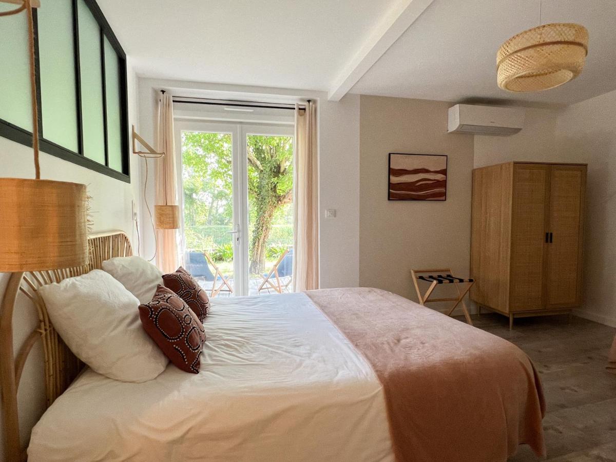Parenthese Bed & Breakfast Le Vivier-sur-Mer Exterior photo